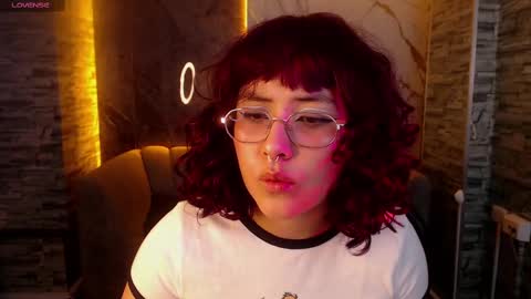 Snapshot of shizuko_b chatting on October 9, 2025, 3:15 am shizuko_b online show from October 9, 2025, 3:15 am