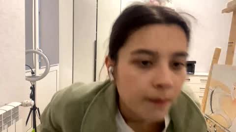 Marie online show from February 19, 2026, 1:40 pm