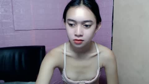Snapshot of shopa_xiana chatting on February 3, 2025, 10:11 pm shopa_xiana online show from February 3, 2025, 10:11 pm