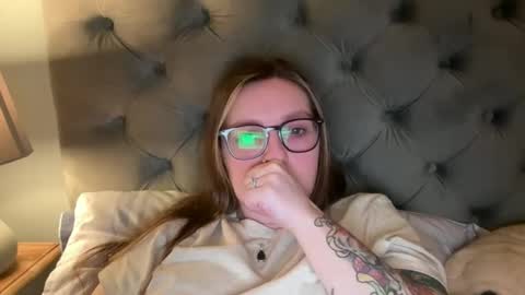 short sweetpea online show from December 19, 2025, 11:12 pm