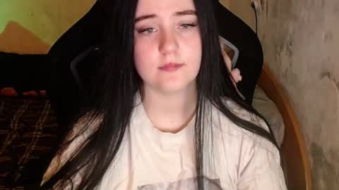 show_for_you online show from December 4, 2025, 4:27 pm