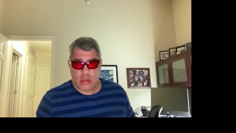 Snapshot of showmet chatting on March 17, 2026, 3:44 am Chicago Guy online show from March 17, 2026, 3:44 am