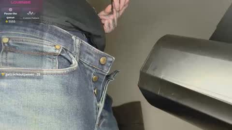 showofjay online show from November 12, 2025, 12:33 am