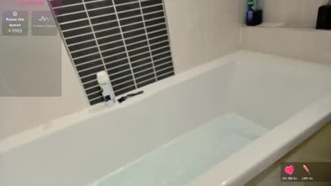 Snapshot of showoffjay46 chatting on January 16, 2026, 7:07 pm showofjay online show from January 16, 2026, 7:07 pm