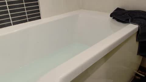 Snapshot of showoffjay46 chatting on January 18, 2026, 1:20 am showofjay online show from January 18, 2026, 1:20 am