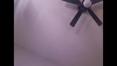 showuthed online show from April 20, 2026, 1:19 am