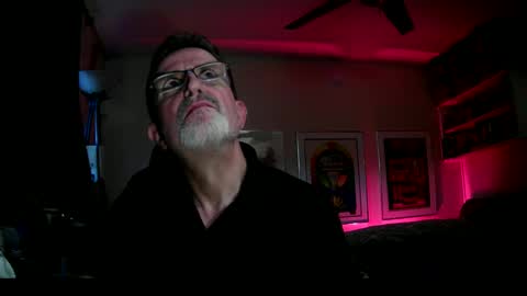 shrewtamer online show from March 9, 2025, 1:25 am