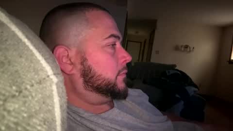 YeahBoi420 online show from November 19, 2025, 1:33 pm