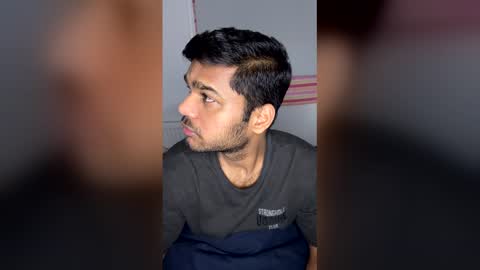 Snapshot of shubh509083 chatting on April 15, 2026, 11:27 pm shubh509083 online show from April 15, 2026, 11:27 pm