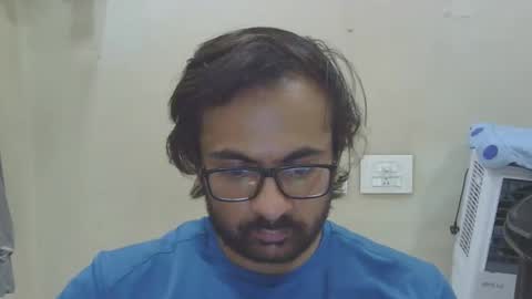 shubhamkhandelwal123 online show from April 4, 2026, 9:07 am