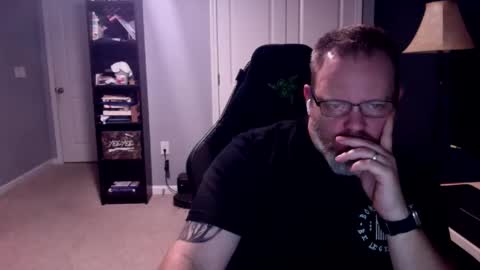 Snapshot of shughes740 chatting on March 2, 2026, 12:24 am shughes740 online show from March 2, 2026, 12:24 am