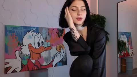 shungglebun online show from February 27, 2025, 7:12 am