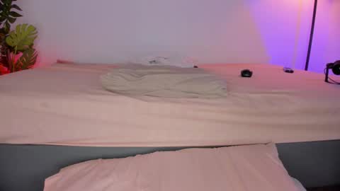 Snapshot of shy_booty18 chatting on March 20, 2026, 10:25 pm Katya online show from March 20, 2026, 10:25 pm