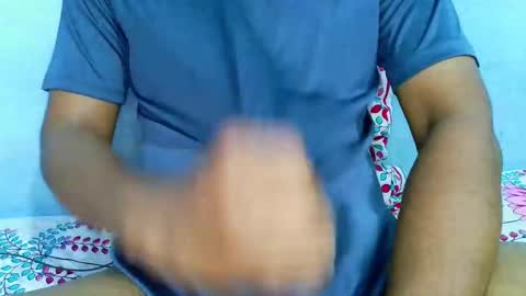 Snapshot of shy_eyes_ chatting on March 3, 2025, 3:08 am shyeyes online show from March 3, 2025, 3:08 am