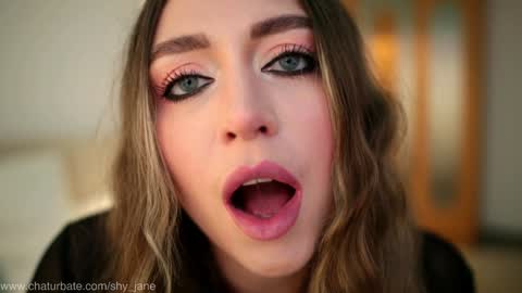 Snapshot of shy_jane chatting on September 9, 2025, 10:59 am Jane online show from September 9, 2025, 10:59 am