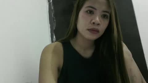 sandy 4U online show from December 22, 2024, 8:25 pm