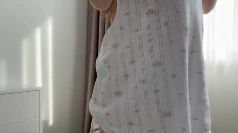 shy_schoolgirl_ online show from March 8, 2026, 8:18 am