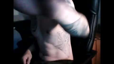 shyboyhugecum2020 online show from December 11, 2024, 4:18 am