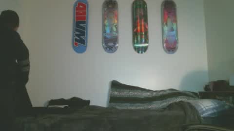 shyboyhugecum2020 online show from November 15, 2025, 3:59 am