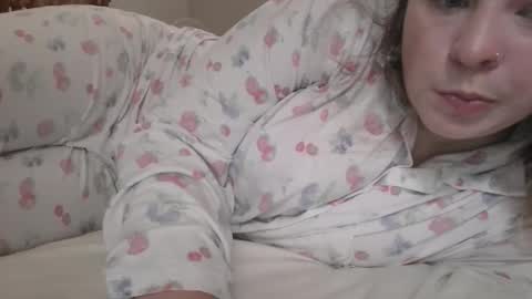 Elyse online show from November 23, 2025, 9:03 pm