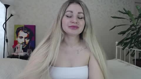 Eva online show from March 29, 2026, 4:01 am