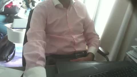 shyfrenchcock online show from November 6, 2025, 10:27 am