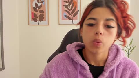 shylittlebunny online show from January 11, 2025, 2:04 pm