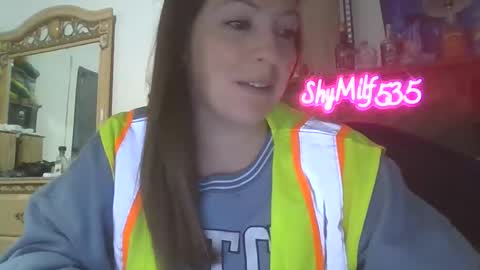 Snapshot of shymilf535 chatting on February 4, 2026, 3:45 am RBXs Princess online show from February 4, 2026, 3:45 am