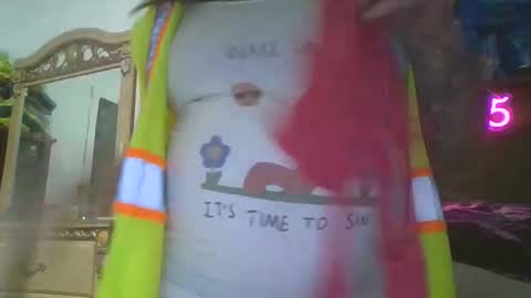 Snapshot of shymilf535 chatting on February 10, 2026, 3:43 am RBXs Princess online show from February 10, 2026, 3:43 am