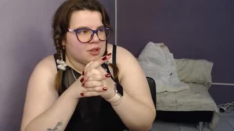 Snapshot of shyness_girl chatting on October 3, 2025, 8:00 am Bethany online show from October 3, 2025, 8:00 am