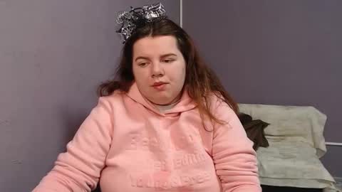 Snapshot of shyness_girl chatting on October 22, 2025, 6:57 am Bethany online show from October 22, 2025, 6:57 am