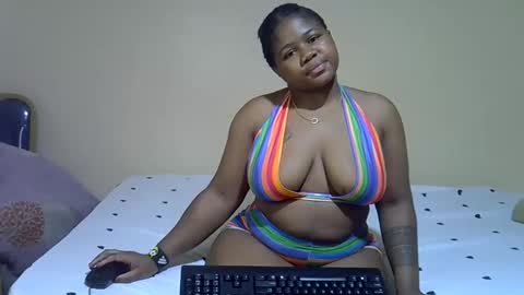 Venus online show from May 18, 2026, 4:07 am