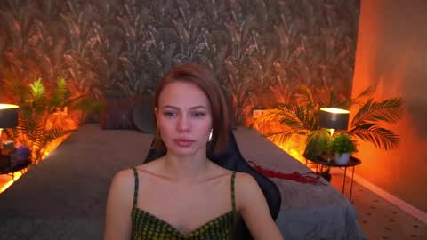 Snapshot of shyysiren chatting on June 1, 2026, 6:59 am shyysiren online show from June 1, 2026, 6:59 am