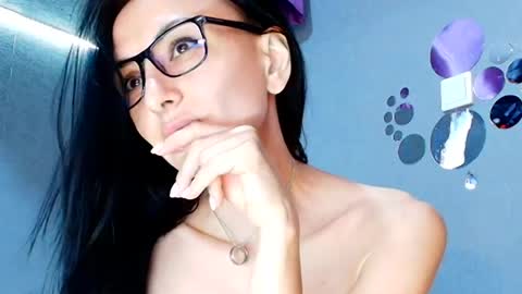 Snapshot of siaconna chatting on June 26, 2026, 9:35 am Siaconna online show from June 26, 2026, 9:35 am