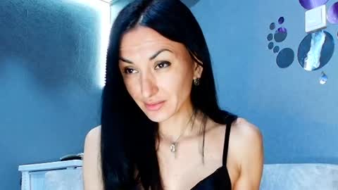 Snapshot of siaconna chatting on July 3, 2026, 6:53 am Siaconna online show from July 3, 2026, 6:53 am