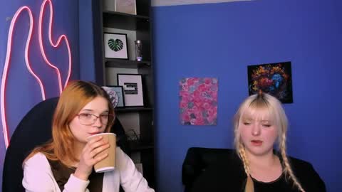 Snapshot of siana_ruby chatting on April 15, 2026, 7:58 pm siana_ruby online show from April 15, 2026, 7:58 pm