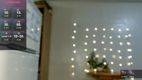 Snapshot of siberian_girl_ chatting on November 28, 2025, 2:47 am Eva online show from November 28, 2025, 2:47 am