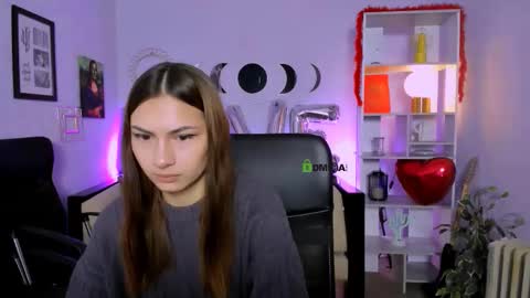 silicia online show from February 6, 2026, 7:12 am