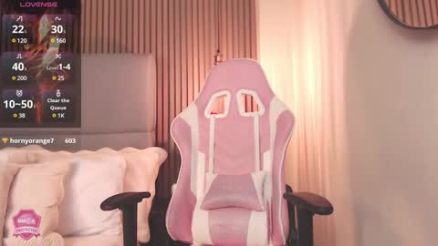 Sienna Blake online show from February 4, 2025, 10:24 pm