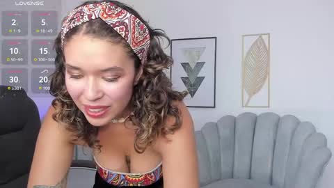 siiena online show from April 24, 2026, 5:15 pm