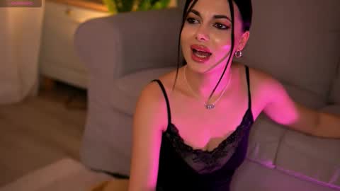 Maria online show from November 18, 2025, 11:03 am