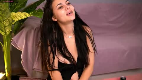 Maria online show from November 22, 2025, 12:26 pm