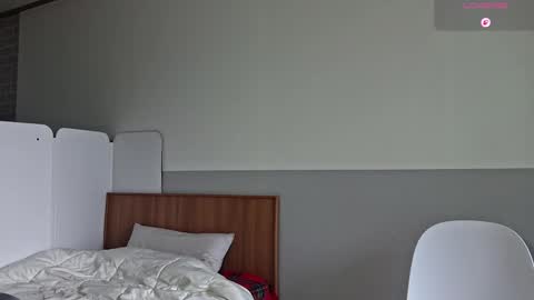 Snapshot of silas_kim chatting on February 22, 2026, 2:24 am Silas Kim online show from February 22, 2026, 2:24 am