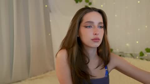 Snapshot of silent_chill chatting on March 12, 2025, 11:20 am Chilli online show from March 12, 2025, 11:20 am