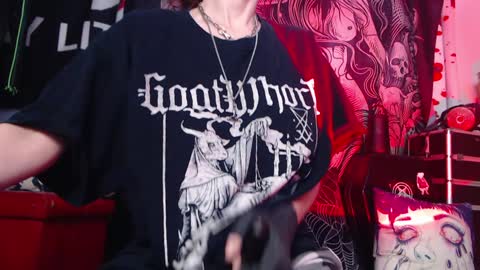 Allmylinkssilentmary666 online show from February 4, 2026, 7:09 pm