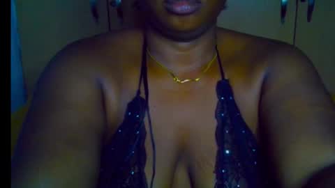 Caramel online show from October 19, 2025, 7:58 pm