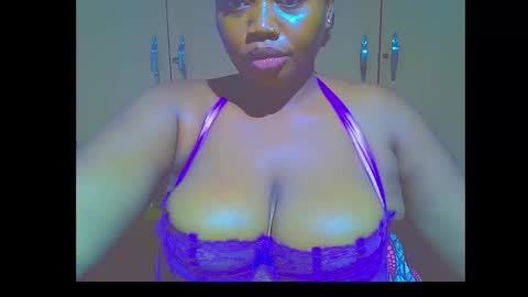 Caramel online show from October 22, 2025, 8:25 am