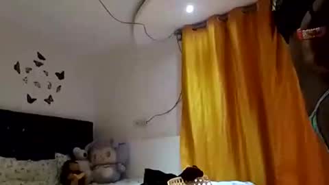 silky night1 online show from February 5, 2025, 9:07 pm