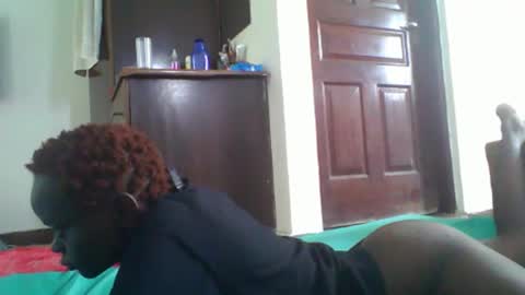 silky night1 online show from February 13, 2025, 7:45 am