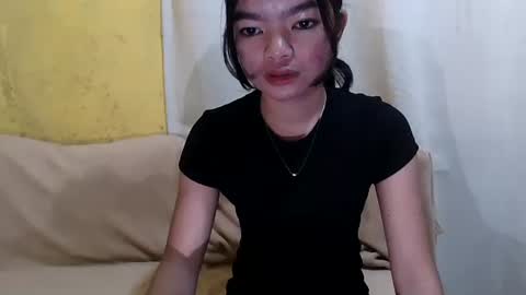 silkykitten_ online show from January 12, 2026, 1:33 am